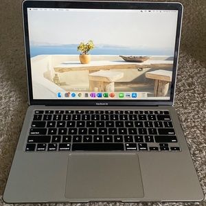 MacBook Air 2020 256g